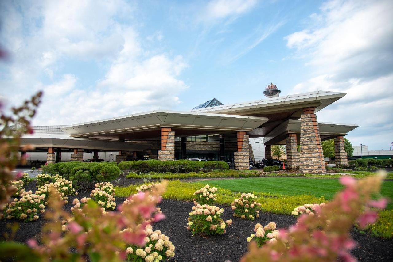 Mohegan Pennsylvania - Adults Only Wilkes-Barre Zewnętrze zdjęcie
